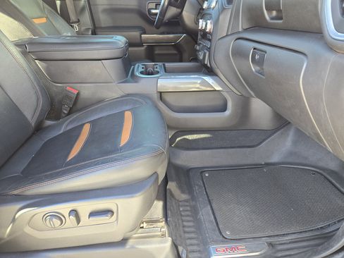 Used 2021 GMC Sierra 1500 AT4 image 17
