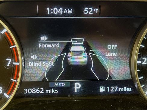 Used 2023 Nissan Rogue SV AWD/4WD image 19