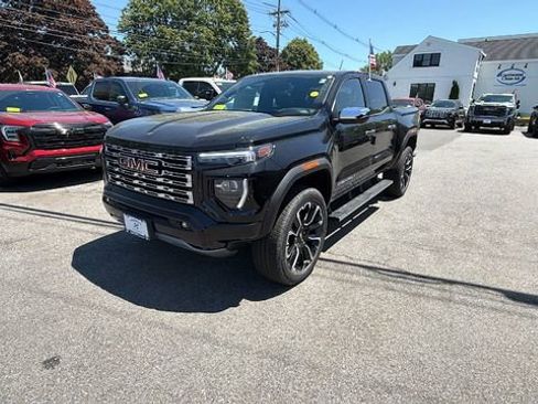 New 2026 GMC Canyon Denali AWD/4WD image 3