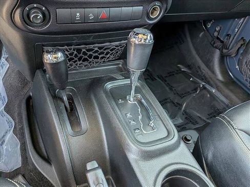 Used 2018 Jeep Wrangler Unlimited Sport S AWD/4WD image 13