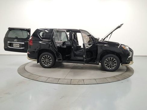 Used 2019 Lexus GX 460 Premium AWD/4WD image 16