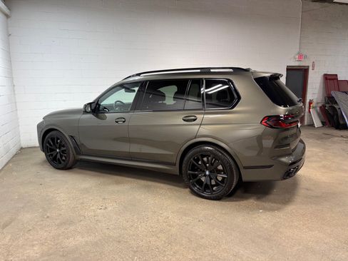 Used 2024 BMW X7 M60i w/ Executive Package AWD/4WD image 10