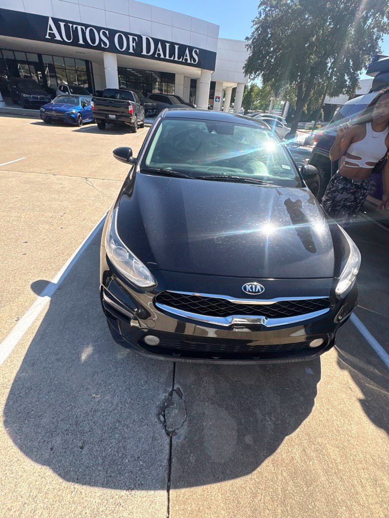 Used 2020 Kia Forte LXS FWD image 4