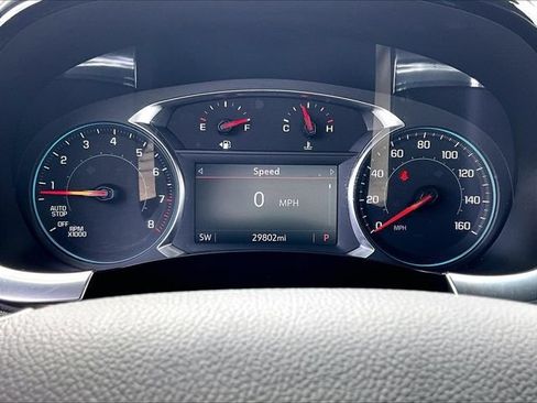 Used 2023 Chevrolet Traverse LT FWD image 26