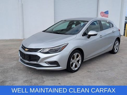 Used 2018 Chevrolet Cruze Premier image 3
