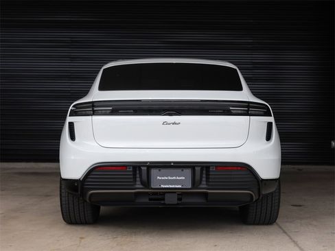 New 2025 Porsche Macan Turbo Electric image 6