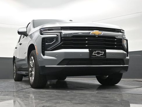 Used 2025 Chevrolet Tahoe LS AWD/4WD image 25