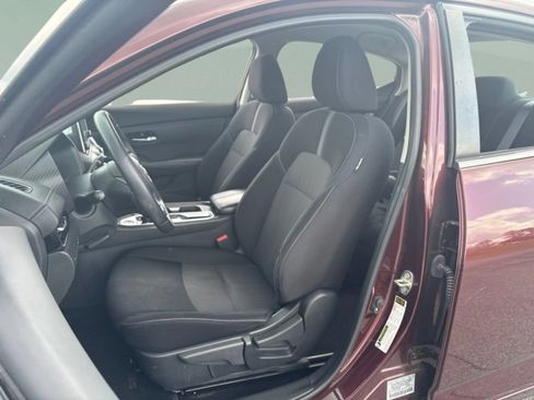 Used 2021 Nissan Sentra SV w/ Lighting Package FWD image 17