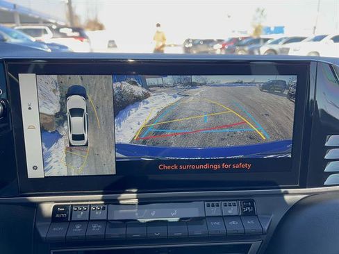 Used 2025 Toyota Camry XSE w/ Premium Plus Package image 24