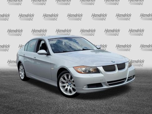 Used 2008 BMW 335xi Sedan AWD/4WD image 2