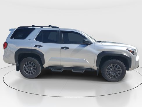 Used 2025 Toyota 4Runner SR5 RWD image 2