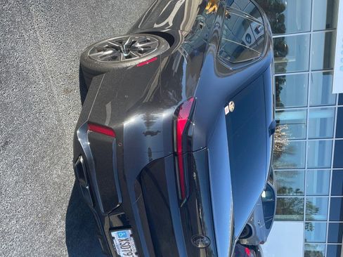 Certified 2023 BMW 760i xDrive w/ Executive Package image 4