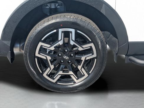 New 2026 Hyundai Santa Cruz Limited AWD/4WD image 13