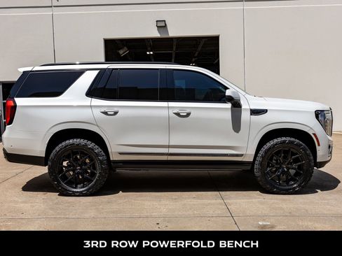 Used 2025 GMC Yukon Denali Ultimate AWD/4WD image 11