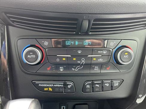 Used 2019 Ford Escape Titanium FWD image 15