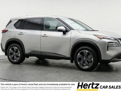 Used 2025 Nissan Rogue SV