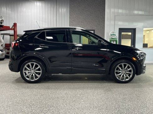 Certified 2025 Buick Encore GX Avenir w/ Avenir Technology Package AWD/4WD image 6