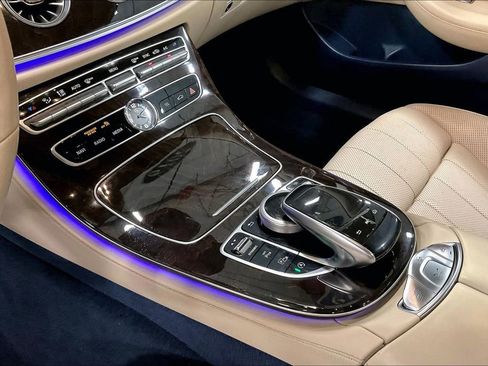 Used 2019 Mercedes-Benz E 450 4MATIC Cabriolet image 18