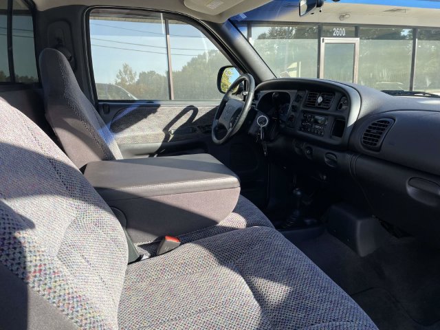 Used 2000 Dodge Ram 1500 Truck 4x4 Regular Cab image 10