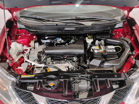 Used 2015 Nissan Rogue S FWD image 29