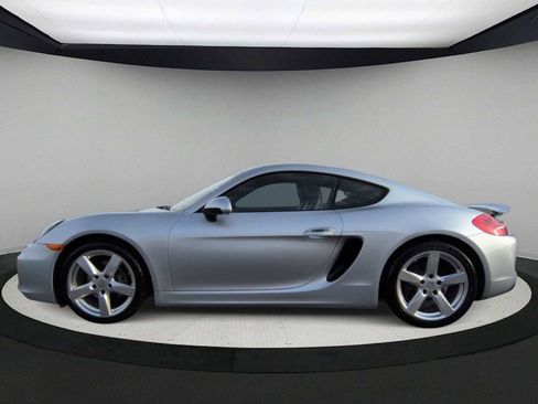 Used 2016 Porsche Cayman image 5