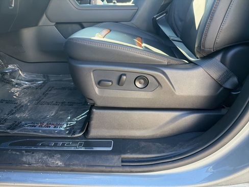 New 2026 GMC Sierra 3500 AT4 w/ AT4 Premium Plus Package image 17