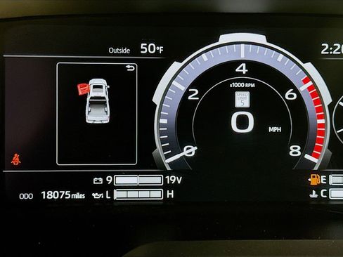 Used 2025 Toyota Tundra Platinum image 12