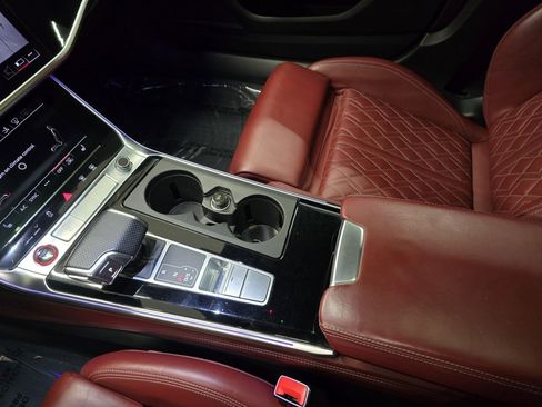 Used 2022 Audi S7 Prestige w/ Prestige Package image 26