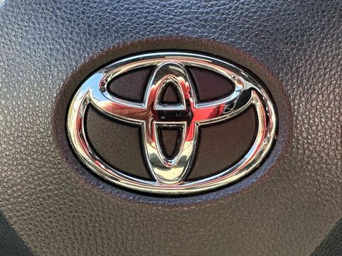 Certified 2022 Toyota Corolla SE image 23