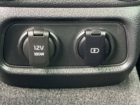 Used 2021 Kia Stinger GT-Line RWD image 18