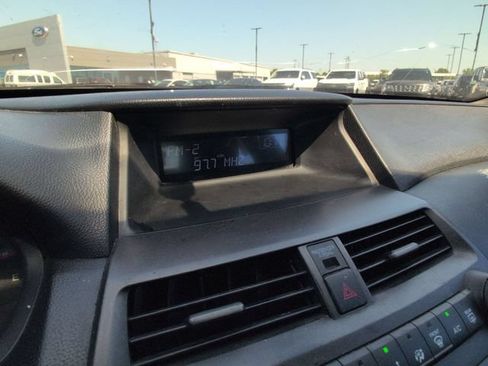 Used 2011 Honda Accord SE image 26