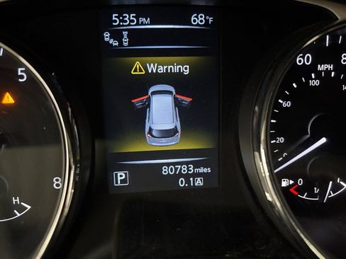Used 2016 Nissan Rogue AWD image 28