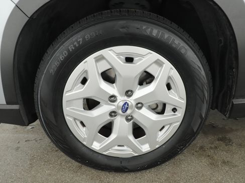 Used 2021 Subaru Forester Base image 7