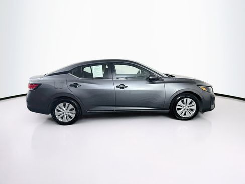 Used 2025 Nissan Sentra S FWD image 10