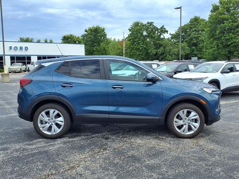 Used 2024 Buick Encore GX Preferred AWD/4WD image 20