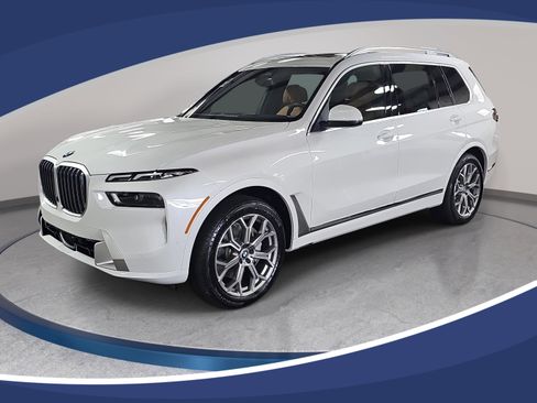 New 2026 BMW X7 xDrive40i w/ Premium Package image 1