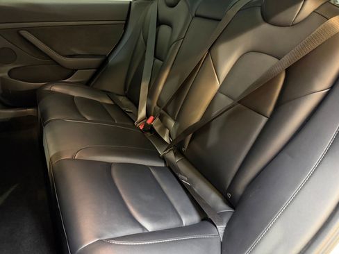 Used 2023 Tesla Model 3 Standard Range image 41