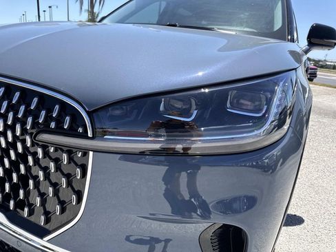 New 2026 Lincoln Aviator Reserve image 9