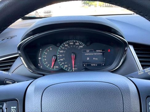 Used 2020 Chevrolet Trax LT w/ LT Convenience Package FWD image 20