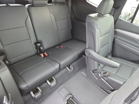 New 2026 Buick Enclave Preferred w/ Power Package image 31