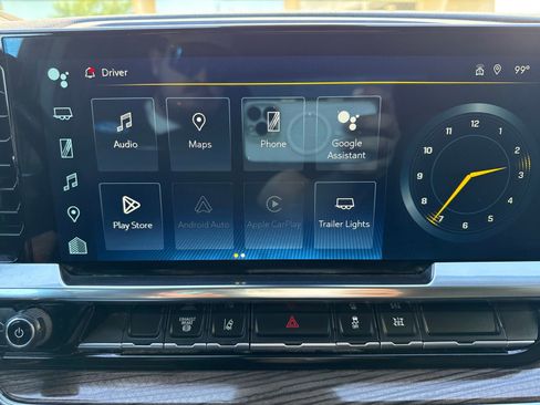 Used 2024 Chevrolet Silverado 3500 LT w/ Convenience Package image 19