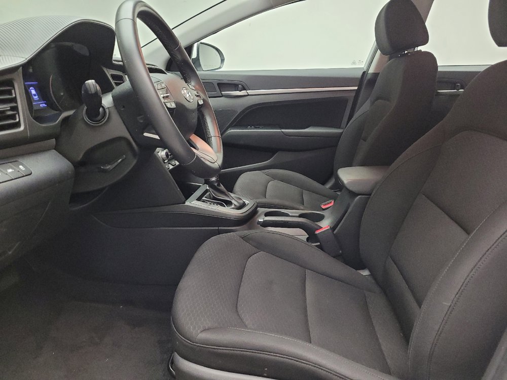 Used 2020 Hyundai Elantra Value Edition w/ Cargo Package (C1) FWD image 17