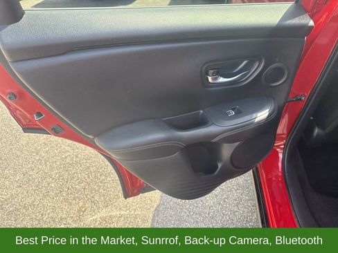 Used 2025 Honda HR-V EX-L image 15
