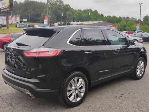 Used 2022 Ford Edge Titanium AWD/4WD image 5