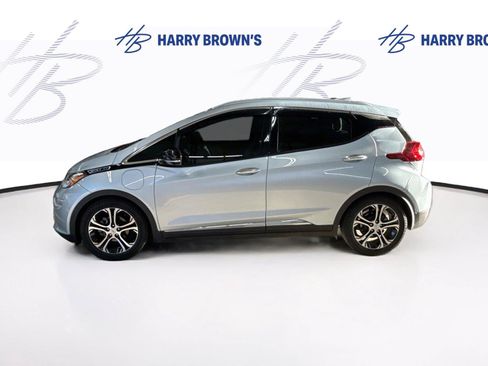 Used 2017 Chevrolet Bolt Premier FWD image 8