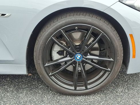 Used 2023 BMW 330e xDrive w/ M Sport Package image 8