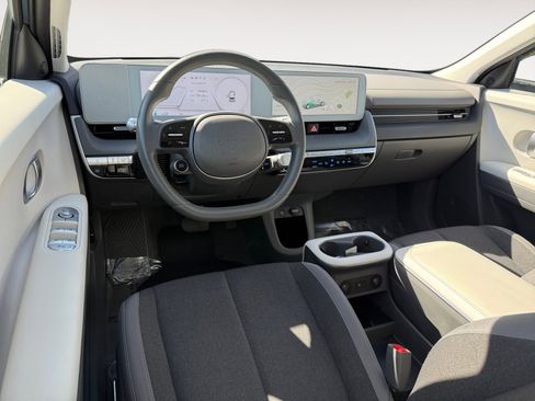 Used 2024 Hyundai Ioniq 5 SEL RWD image 15