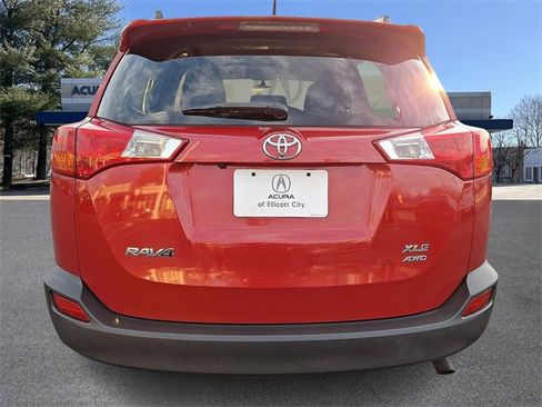 Used 2015 Toyota RAV4 XLE image 5