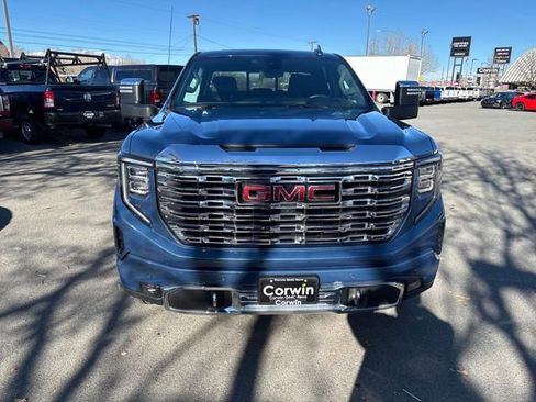 Used 2025 GMC Sierra 1500 Denali w/ Denali Reserve Package image 9