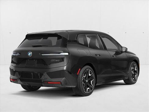 New 2025 BMW iX xDrive50 image 2